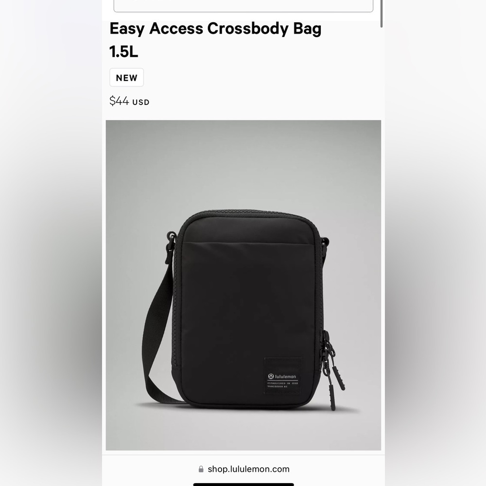 NWOT Lululemon Easy Access Crossbody Bag